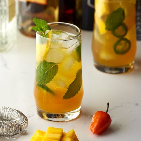 Monin® - Spicy Mango Syrup 1L