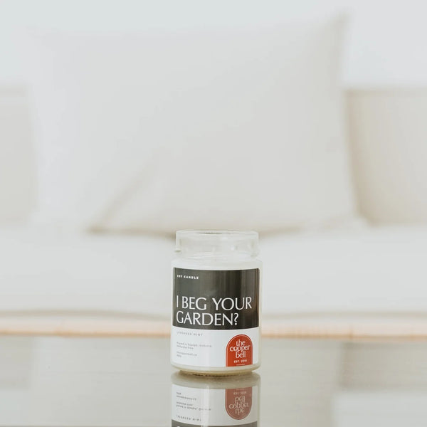 The Copper Bell - I BEG YOUR GARDEN Candle 285g